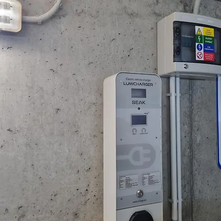 Exclusive - Free Parking Apartment Bratislava